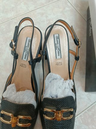 Scarpe con tacco Queen Helena nere