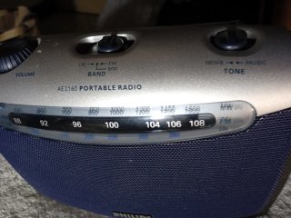 Radio Reloj Despertador RHYTHM
