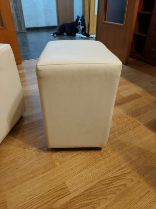 2 Puff Cubo Blanco Piel Sintética