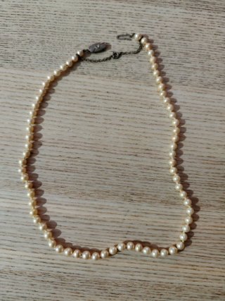 Collar de perlas vintage. Cierre seguridad antiguo