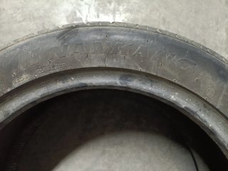 Neumático 225/50R17 94V