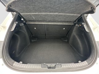 Toyota Corolla 1.8 125H BUSINESS PLUS E-CVT