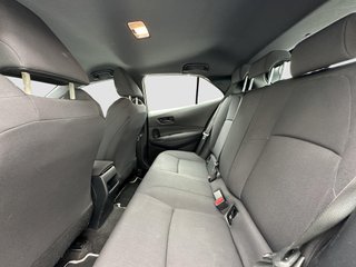 Toyota Corolla 1.8 125H BUSINESS PLUS E-CVT