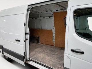 Nissan NV400 Furgon 2.3 dCi Optima L3H2 FWD 99 kW (135 CV)