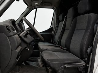 Nissan NV400 Furgon 2.3 dCi Optima L3H2 FWD 99 kW (135 CV)