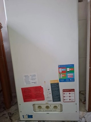 Caldera Roca RS-20/20T Gas Natural Blanca