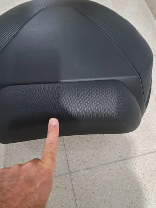 Baúl Shad SH39 + respaldo y Soporte Moto