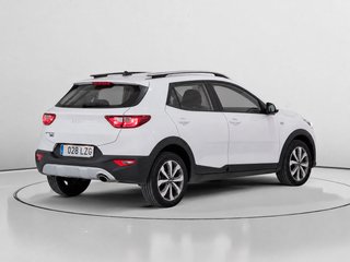Kia Stonic 1.0 T-GDi MHEV iMT Concept 74 kW (100 CV)