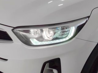 Kia Stonic 1.0 T-GDi MHEV iMT Concept 74 kW (100 CV)