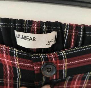 Pantaloni crop a quadretti