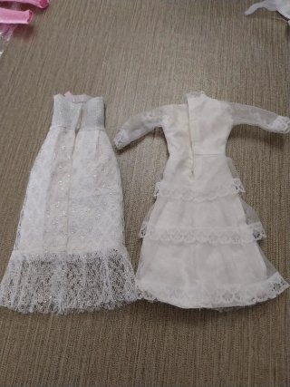 Set 2 abiti Barbie eleganti bianchi
