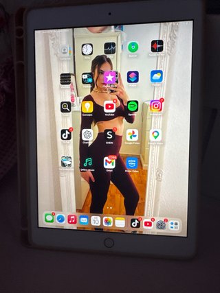 iPad 8ª Gen 32GB Wi-Fi Gris Espacial
