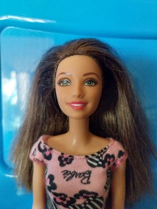 Barbie Teresa vestito rosa