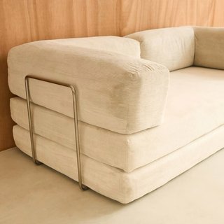 Sofá cama diseño beige