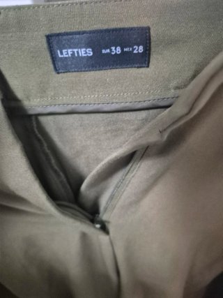 Pantalón Lefties Verde Caqui Talla 38