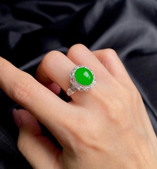 Anillo Oro 18k Jade Verde