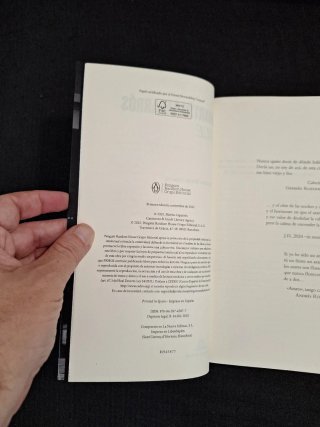 Martín Caparrós. BUE