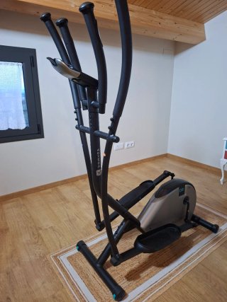 RECOLLIDA APROP DE CALAF. Bicicleta Elíptica Essen