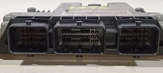 CENTRALITA MOTOR UCE RENAULT TRAFIC COMBI (AB 4.01) 6 - plazas, acristalado parcial 2,9t   Combi corto