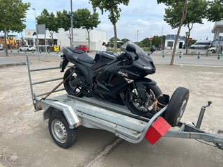 Kawasaki ZX6R 2008 Negra