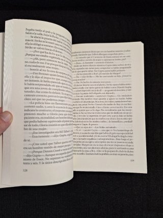 Robert Galbraith. Sangre turbia