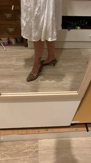 Zapatos leopardo pelo tacón bajo
