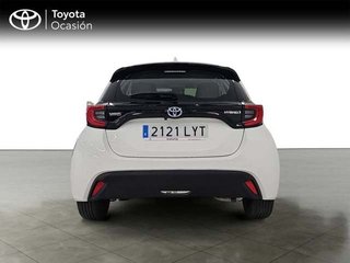Toyota Yaris 120H Active Tech 85 kW (116 CV)