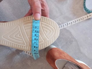 Scarpe stringate con zeppa colore ruggine chiaro