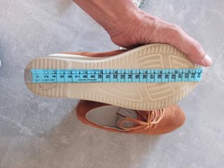 Scarpe stringate con zeppa colore ruggine chiaro