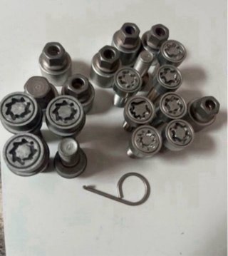 TORNILLOS ANTIRROBO VW GOLF SEAT LEON AUDI TOURAN