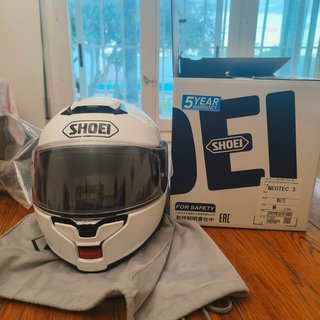 Shoei Neotec 3 blanco talla M + acolchado M5