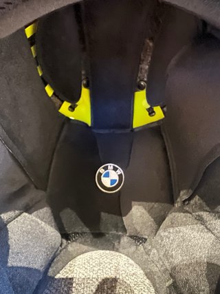 Casco BMW Motorrad System 7 Amarillo