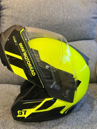 Casco BMW Motorrad System 7 Amarillo