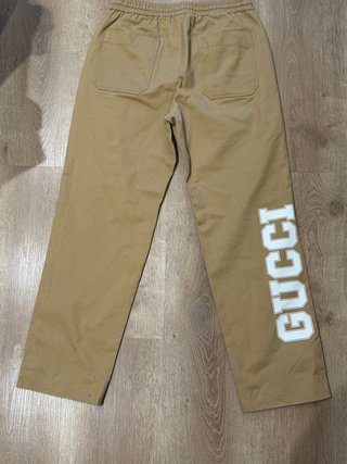 Pantalón Gucci Beige Logo Recto