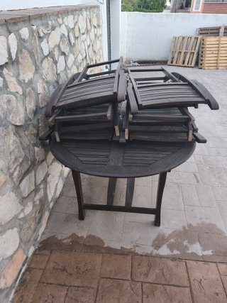 Mesa y 6 Sillas de Terraza Madera