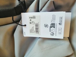 Maleta Eastpak Gris