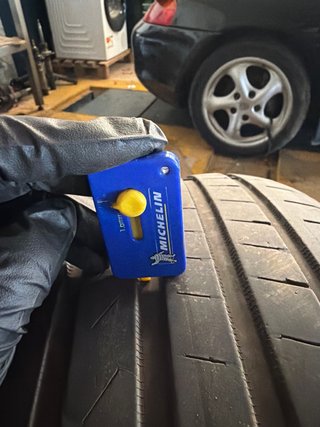 Hankook 225/45 R18 95W Neumáticos