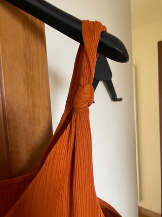 Canotta arancione stile etnico