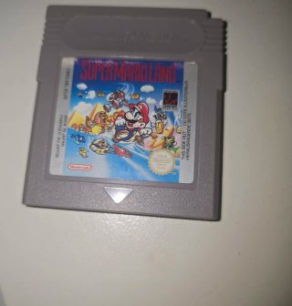 Super Mario Land y Pokémon Rojo Game Boy