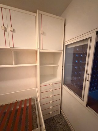 Dormitorio de madera completo modular blanco