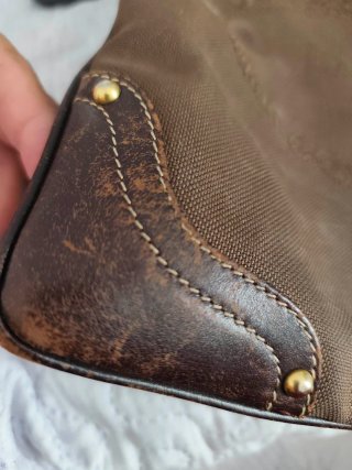 Bolso bandolera vintage Prada marrón