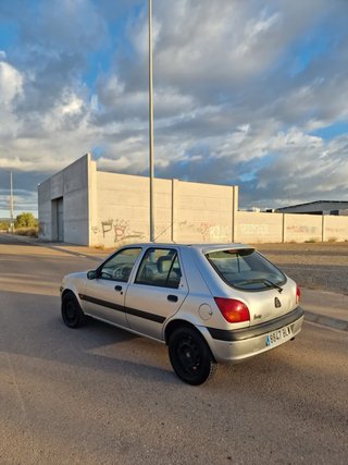 Ford Fiesta 2001