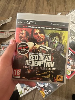 Pack PS3 320GB con 4 mandos y 30 juegos