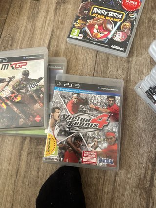 Pack PS3 320GB con 4 mandos y 30 juegos