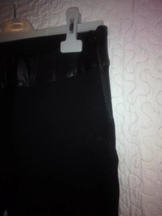 Pantalón elástico Zara negro