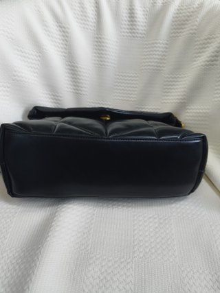 Bolso YSL Nube Puffer Dorado Negro