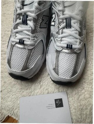 New Balance 530 Blanco Plata Marino Talla 38.5