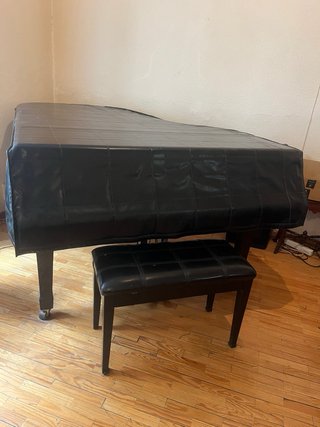 Piano Cola Yamaha C5 (1980)