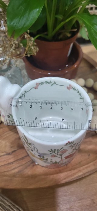 Taza de cerámica con diseño de conejo y flores