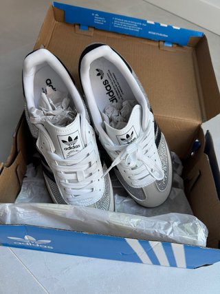 Adidas Samba con brillos plateados nuevas